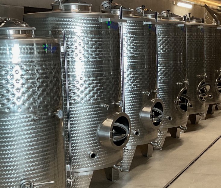 Wine Tanks – the Heart of Winemaking